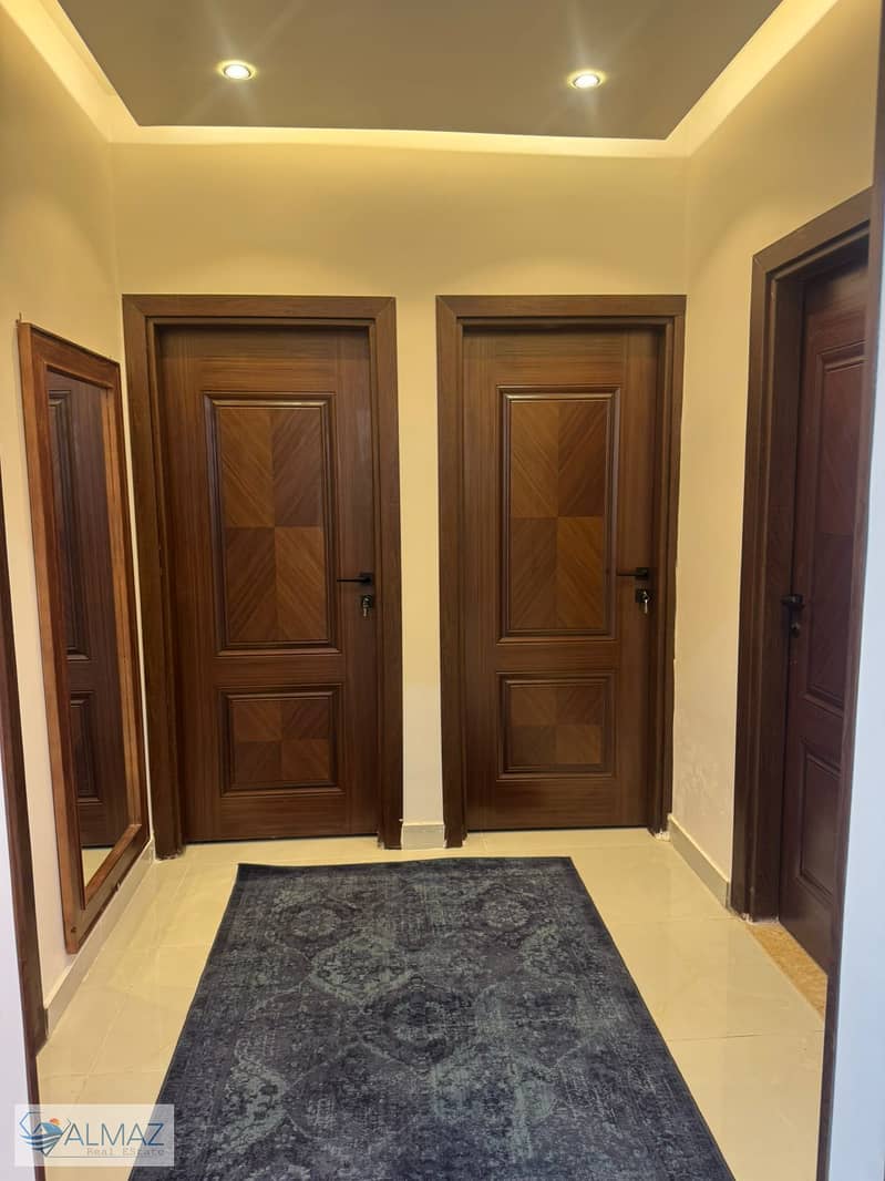 11 WhatsApp Image 2025-11-12 at 4.29. 15 PM (1). jpeg