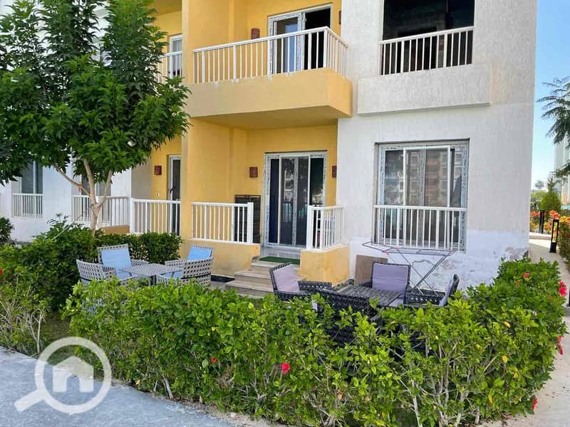 2 cc1c0ca6-cc35-4c78-a185-67e63af54cf5. jpg