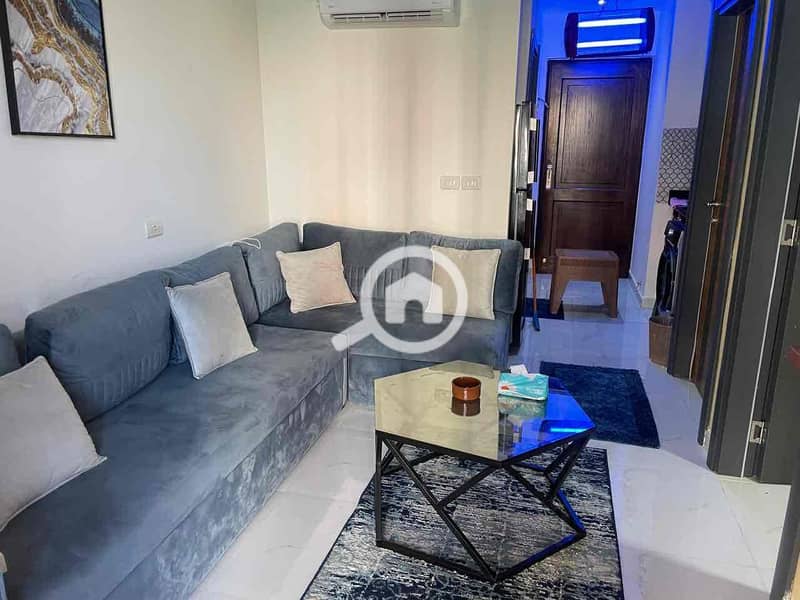 6 960b18db-3741-4bad-80b3-d4bdb97b09e3. jpg