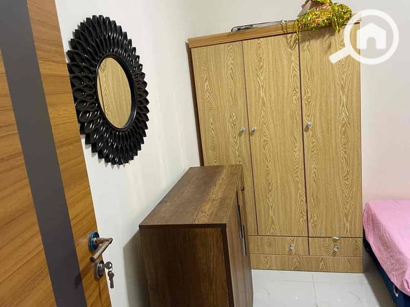 7 7f2fe073-59c0-44f6-8c58-88ed9d887e59. jpg