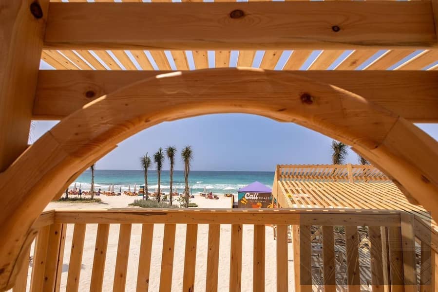 9 08308587-d68f-4f7c-8b9b-64f8fcc27320. jpg