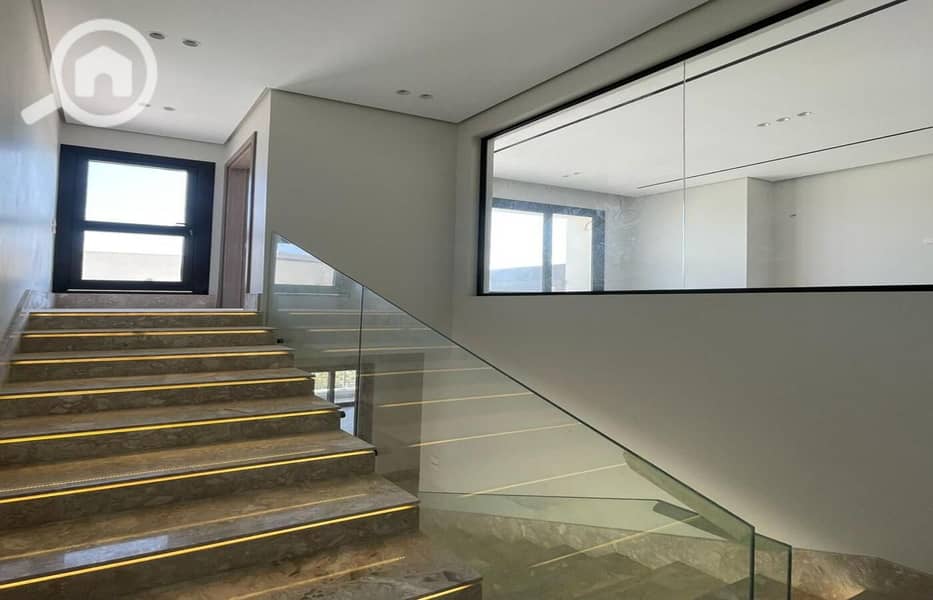 14 IMG-20251112-WA0040. jpg