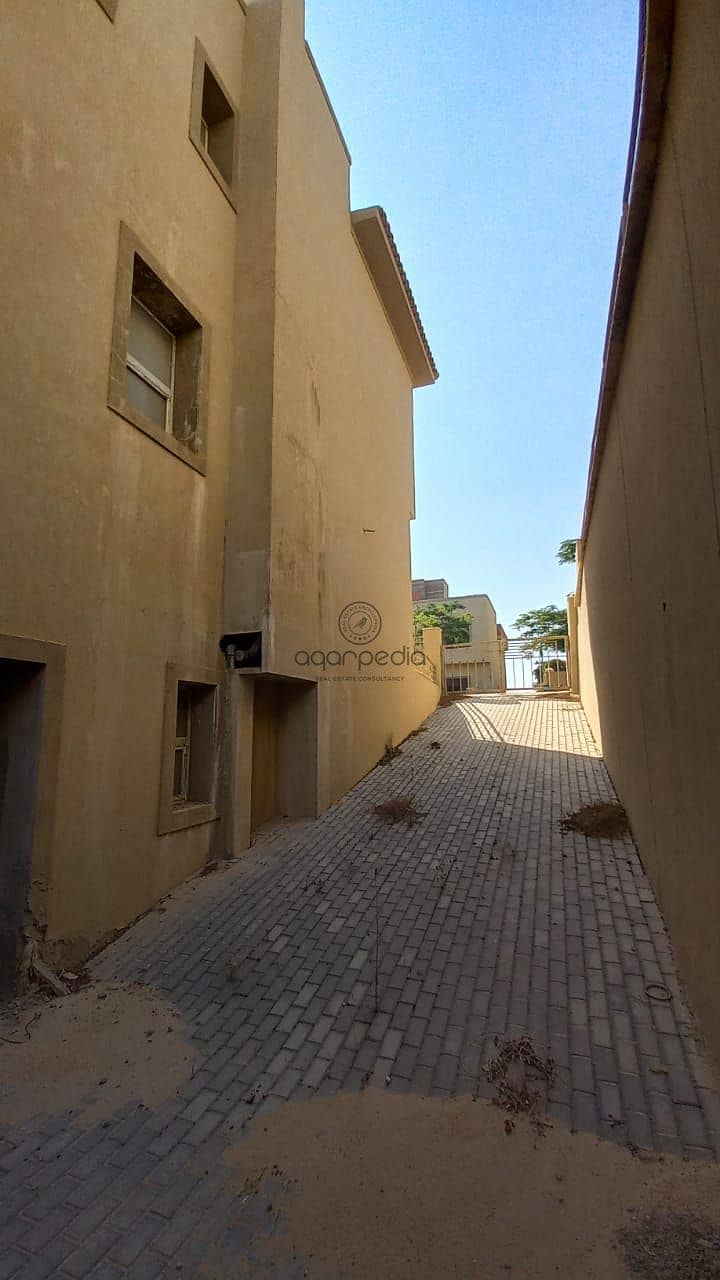 10 WhatsApp Image 2025-11-11 at 2.30. 09 PM. jpeg