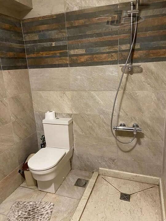 8 WhatsApp Image 2025-11-12 at 4.49. 44 PM (1). jpeg