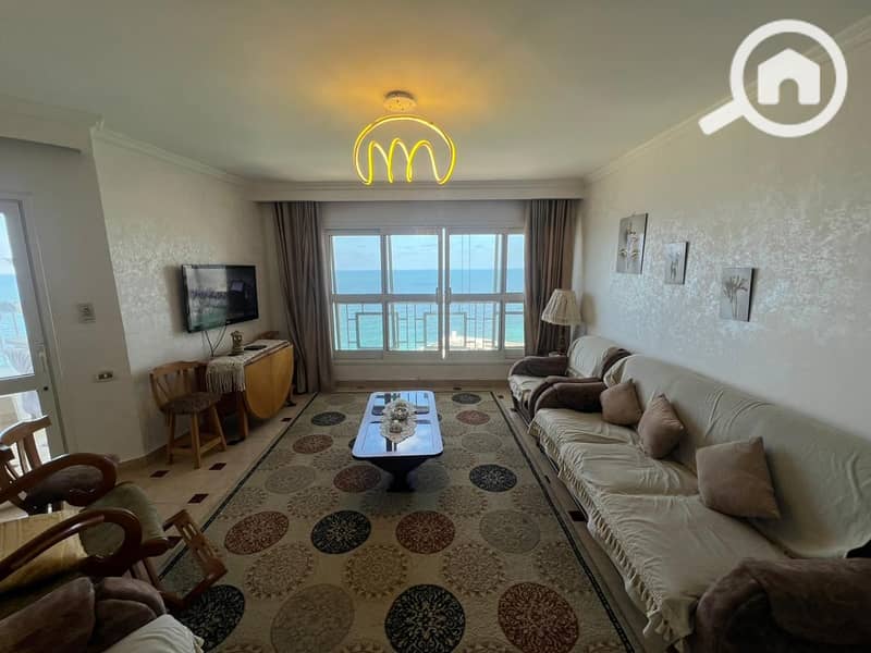 3 cf5de82e-5817-4a5a-84d9-a19b6b3c40b9. jpeg