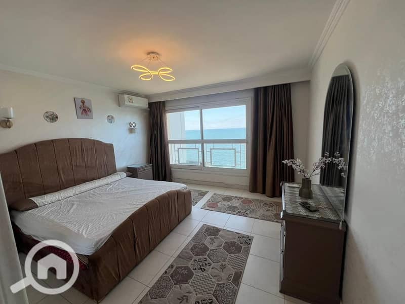 7 8ca30c15-3d86-4555-88d6-7eda2ab0accb. jpeg