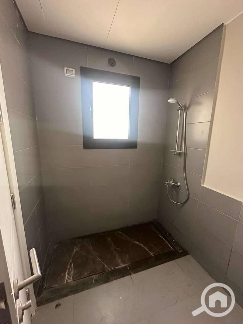 5 WhatsApp Image 2025-05-18 at 3.21. 57 PM (1). jpeg