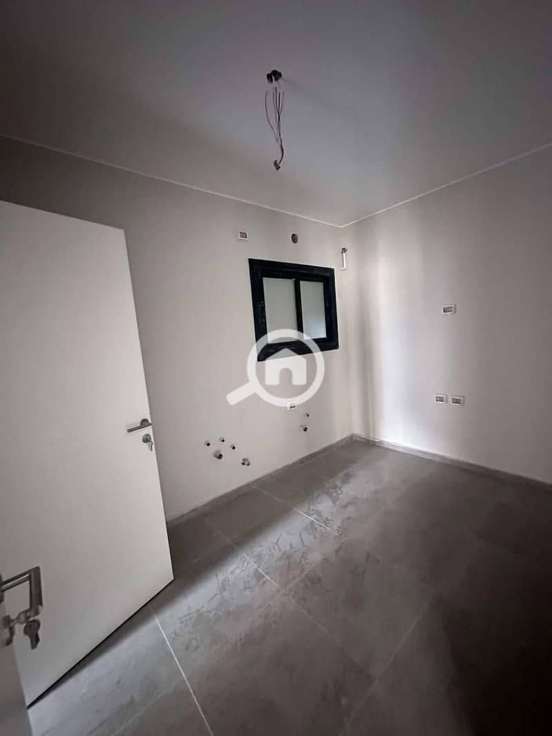 6 WhatsApp Image 2025-05-18 at 3.21. 57 PM. jpeg