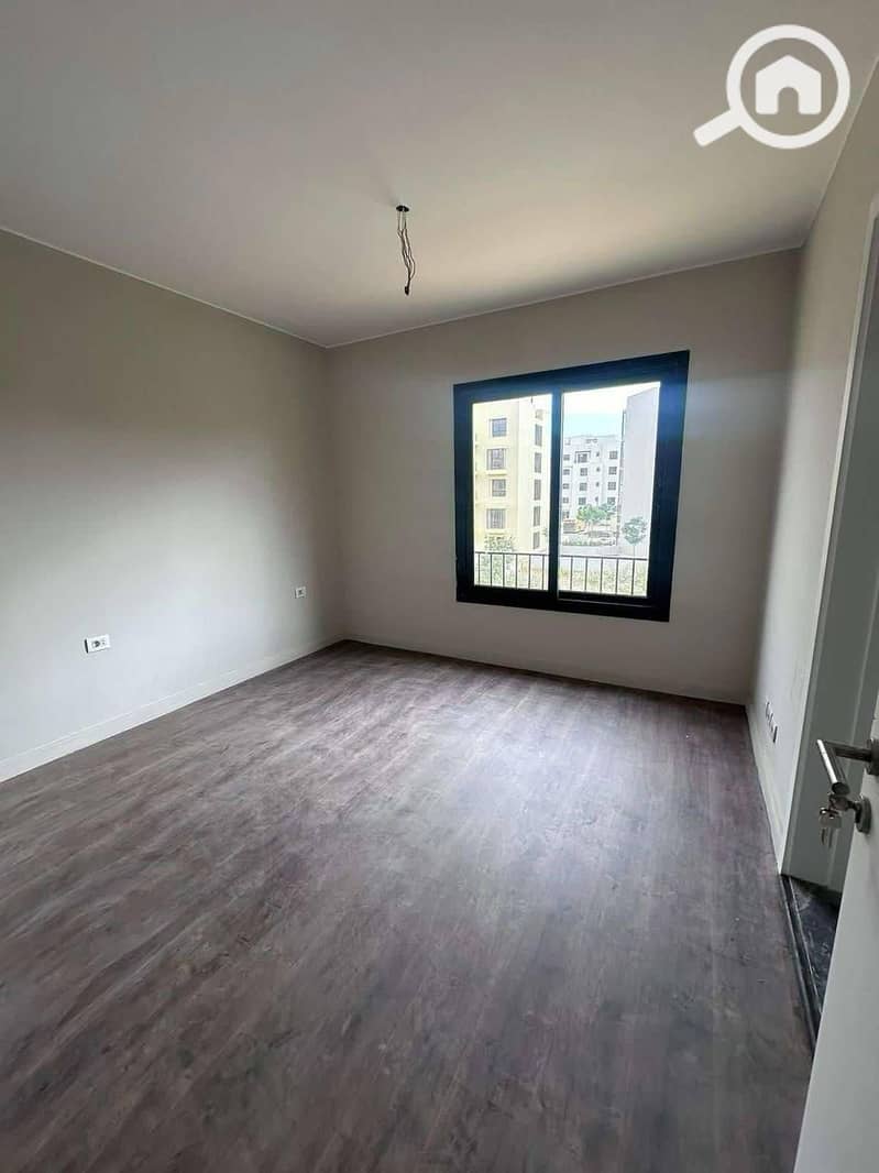 7 WhatsApp Image 2025-05-18 at 3.21. 58 PM (1). jpeg