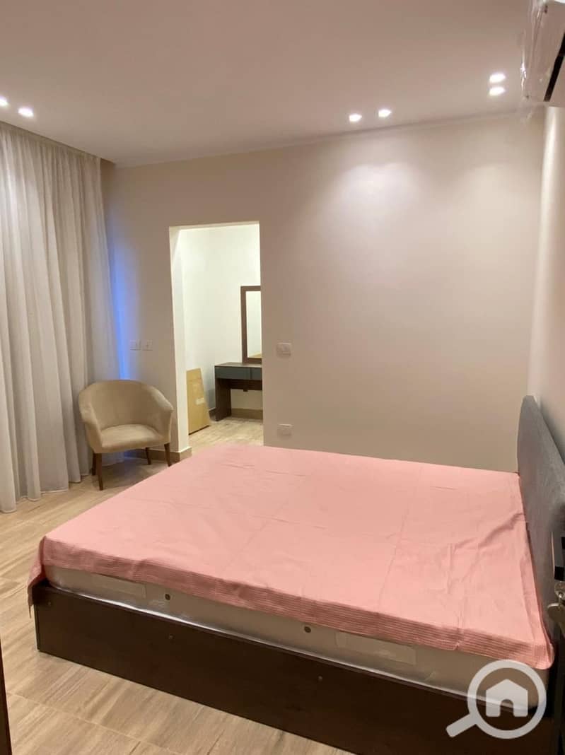 4 70019e14-4c41-4562-8e3a-428fc43c038d. jpeg