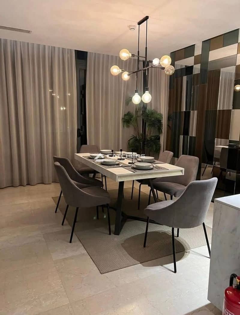 9 579906598_122156350118707587_7841922433397761567_n. jpg