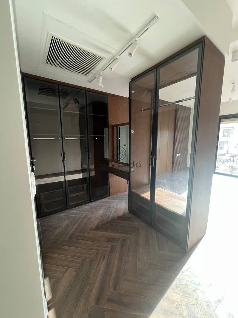 4 WhatsApp Image 2025-11-11 at 12.05. 16 PM. jpeg