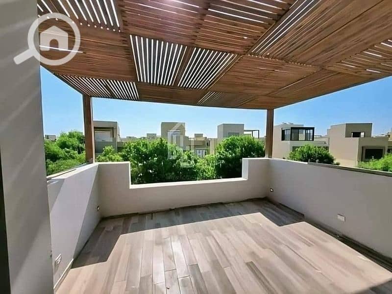 8 WhatsApp Image 2025-11-02 at 17.43. 13_a8c36206. jpg