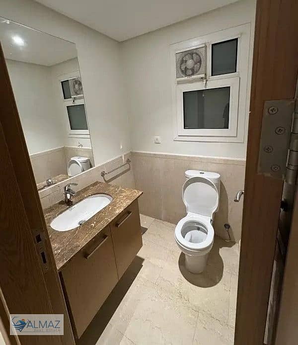 10 WhatsApp Image 2025-11-12 at 4.39. 33 PM (1). jpeg