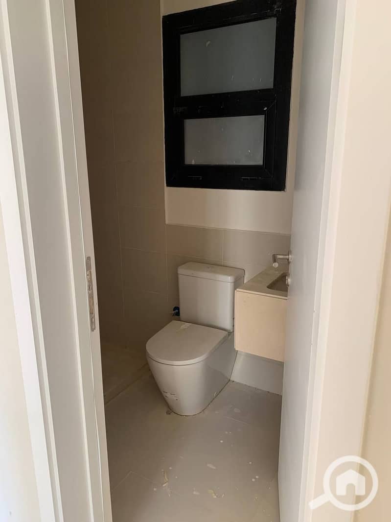 5 photo_7_2025-02-12_13-53-10. jpg