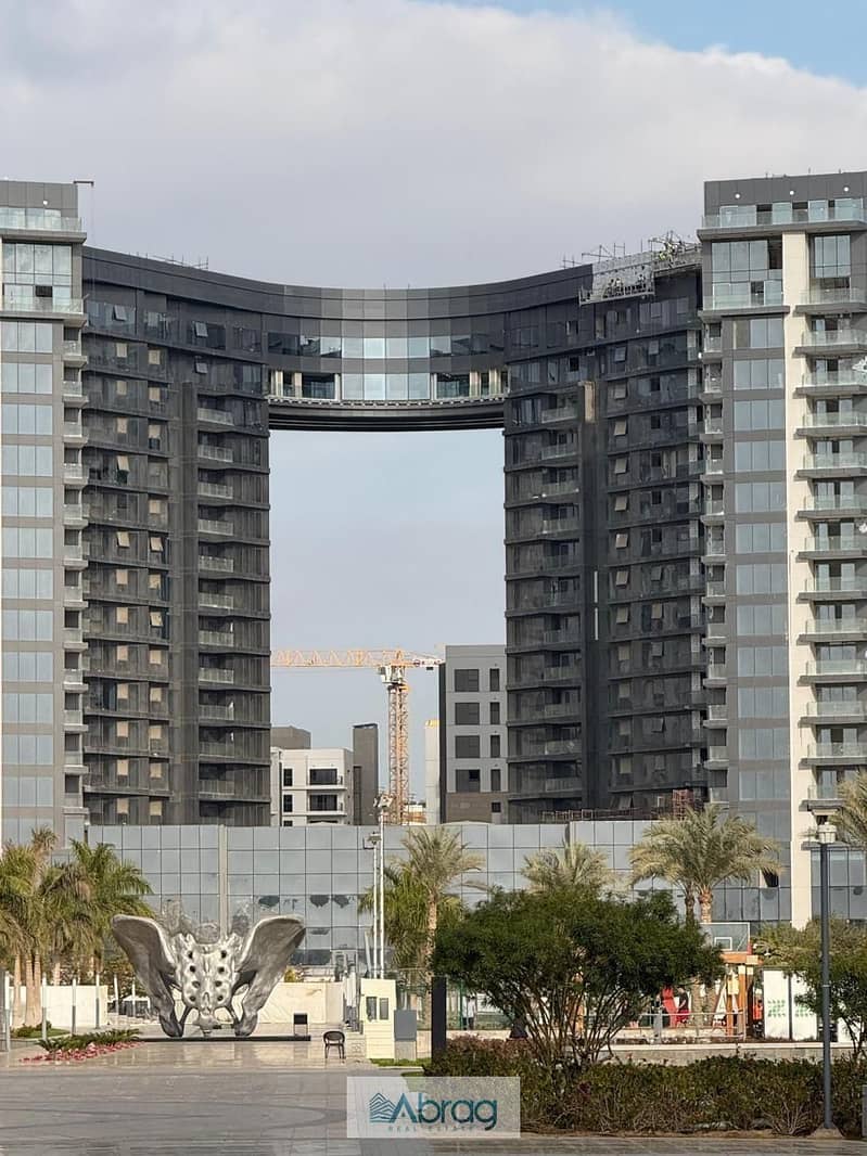 2 c571ea4a-8f2b-4b7b-a2a9-c472d7824eb2. jpeg