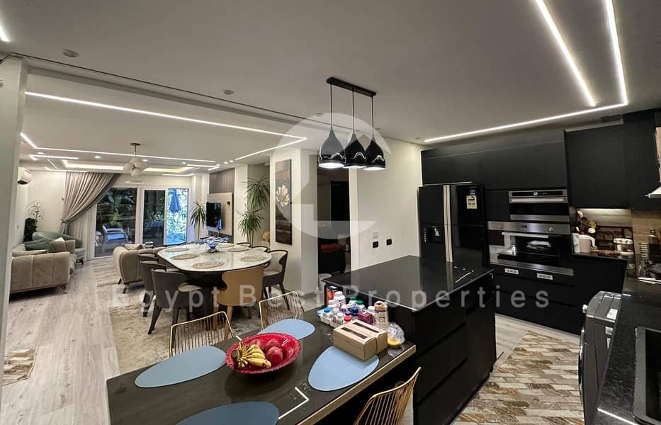 6 6e2d903f-bfe5-4dde-9782-cc9fda6c99fc. jpeg