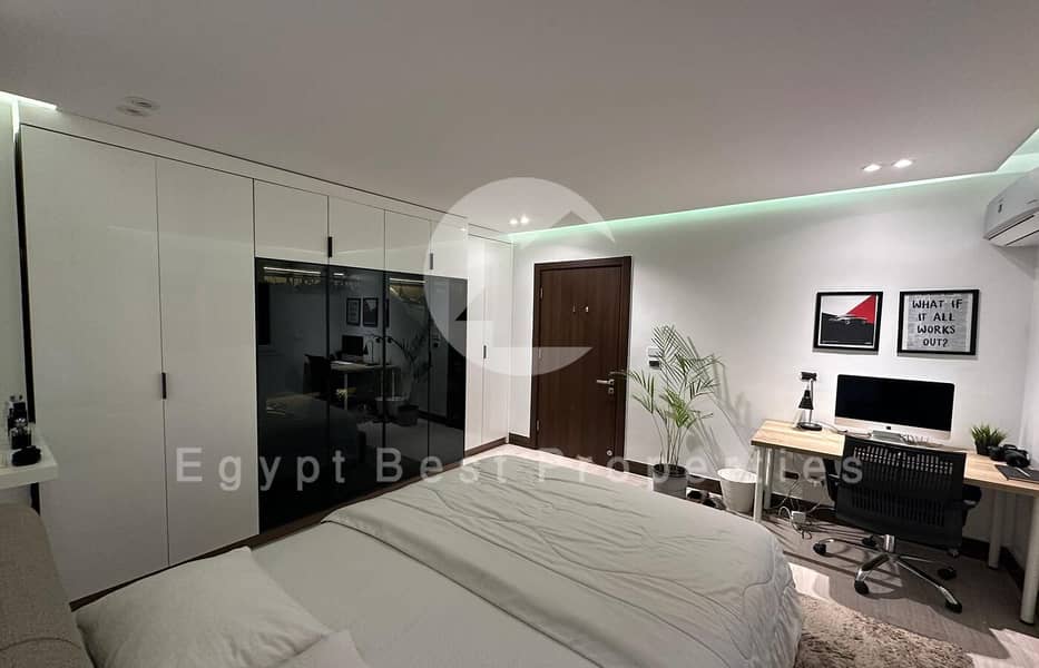 10 3055cedb-fee4-4f1f-94d2-232d7d96f67d. jpeg