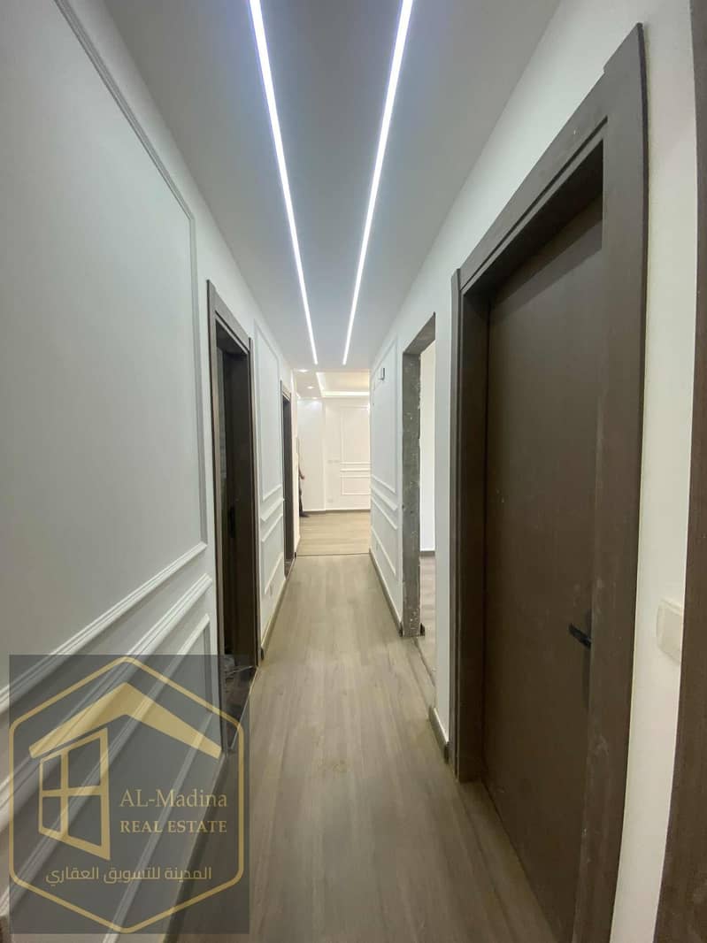 3 WhatsApp Image 2025-11-11 at 2.06. 27 PM. jpeg