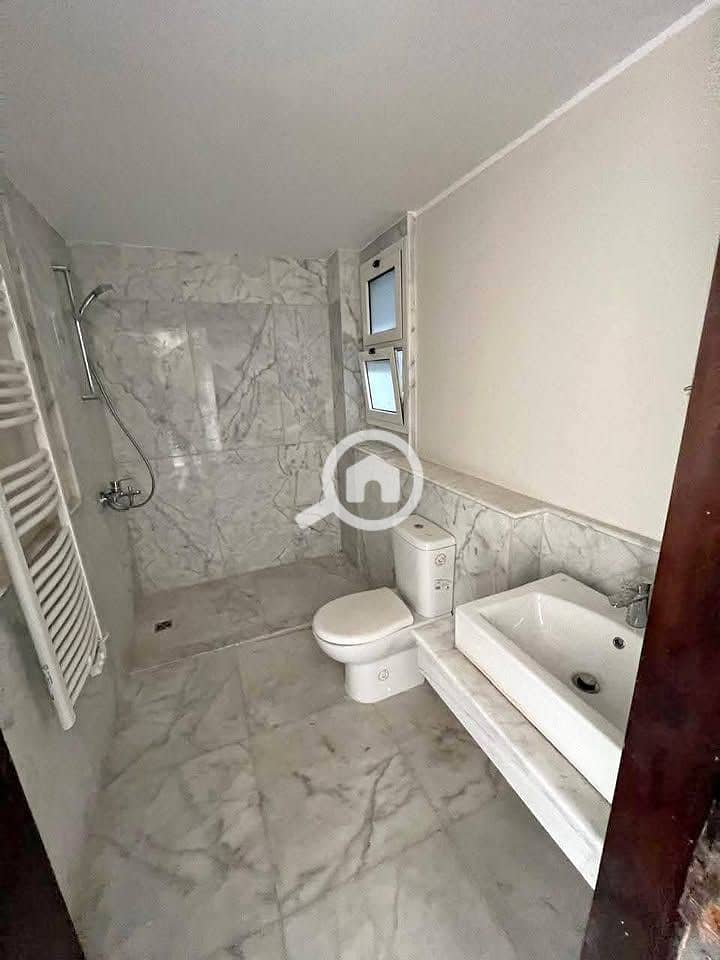 5 542291998_1291530578549741_8348451983102397368_n. jpg