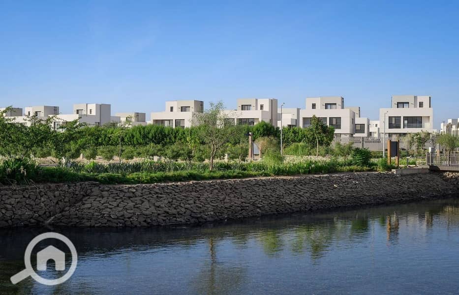 13 WhatsApp Image 2025-11-12 at 05.28. 45_adb10ce9. jpg