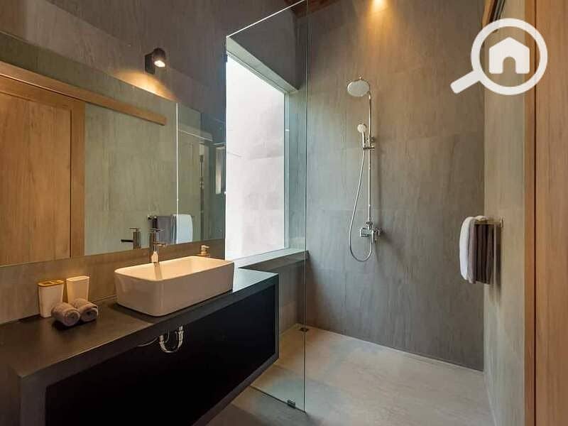 18 WhatsApp Image 2025-11-12 at 05.28. 46_67136a45. jpg