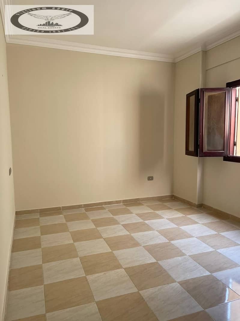 9 d9ba85ed-6ca9-4d7d-8e16-905e1692ba82. jpg