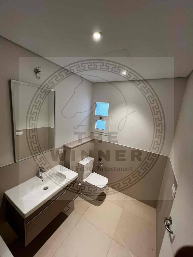 6 61942831-e1a7-4bc0-ac92-c9352997dec2. jpg