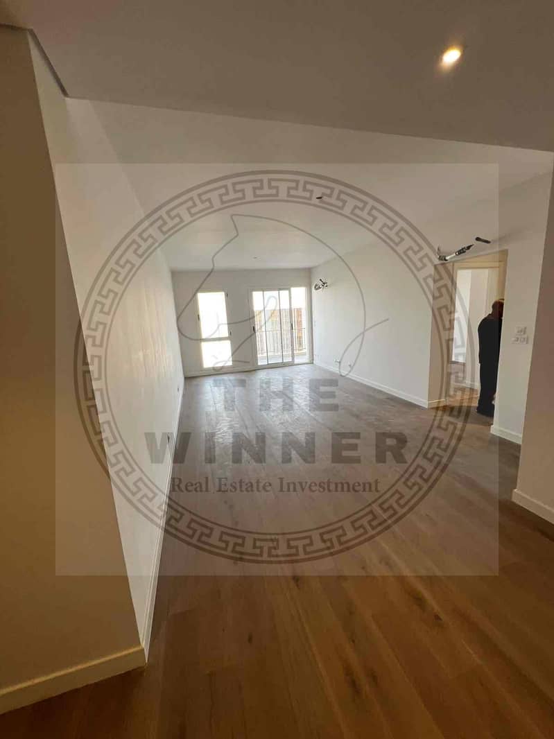 12 9ce025c0-9484-4c90-8a71-b19d20b5bf21. jpg