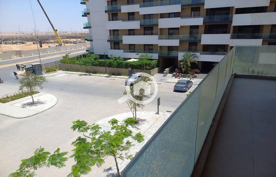 7 WhatsApp Image 2025-11-12 at 05.28. 44_db1bfba1. jpg