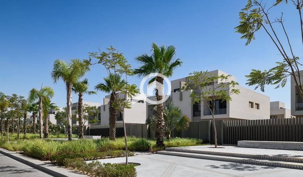 3 WhatsApp Image 2025-11-12 at 04.10. 24_27b11a32. jpg