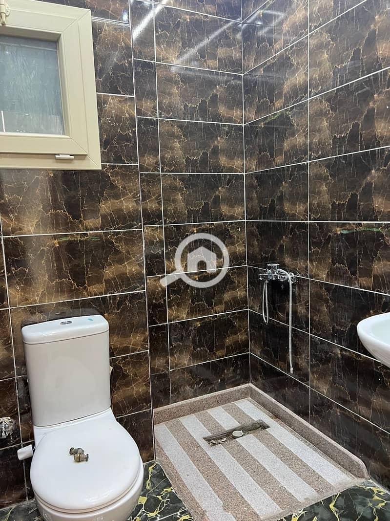 7 WhatsApp Image 2025-11-12 at 1.36. 01 PM (1). jpeg