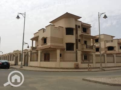 4 Bedroom Villa for Sale in Sheikh Zayed, Giza - WhatsApp Image 2025-11-12 at 09.00. 54_033e8b1e. jpg