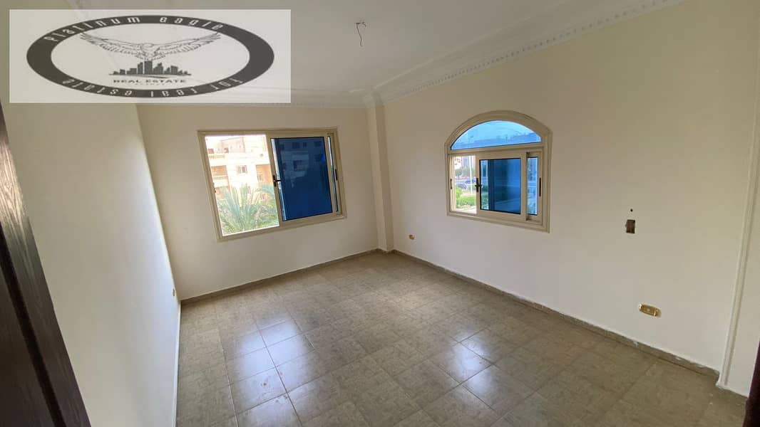 8 dc6e5d14-6c7e-42a2-9f3f-d8f0109da020. jpg