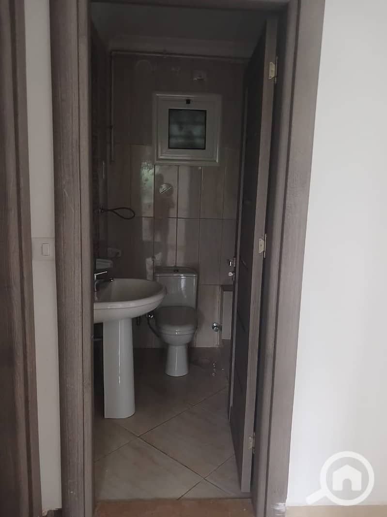 15 2dd4948c-3377-43e5-897a-26896c8cf348. jpg