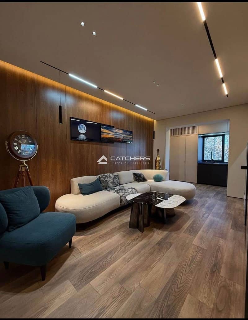 8 583020566_719795734471135_4906936105764401421_n. jpg