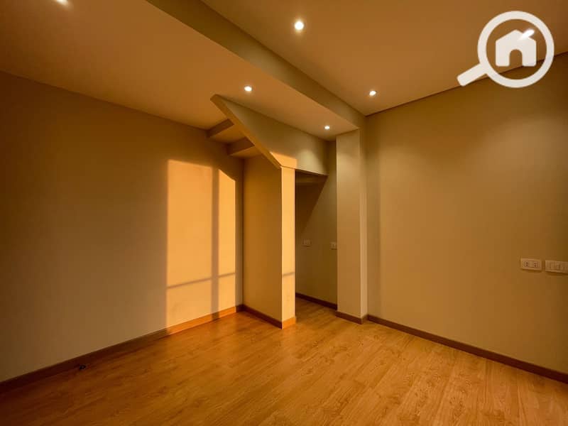 14 ac3427e0-1035-4bc4-a4be-737697364bfd. jpeg