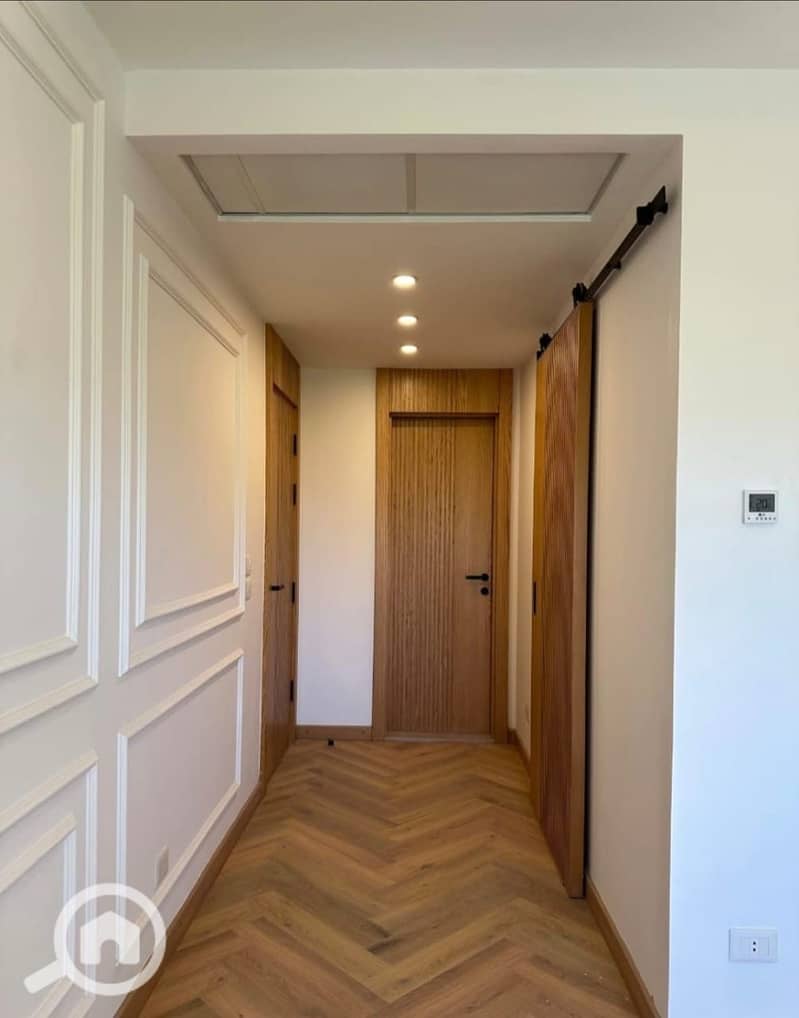 7 38a53ed9-7ca2-4db0-83cb-72d3b85457b3. jpeg