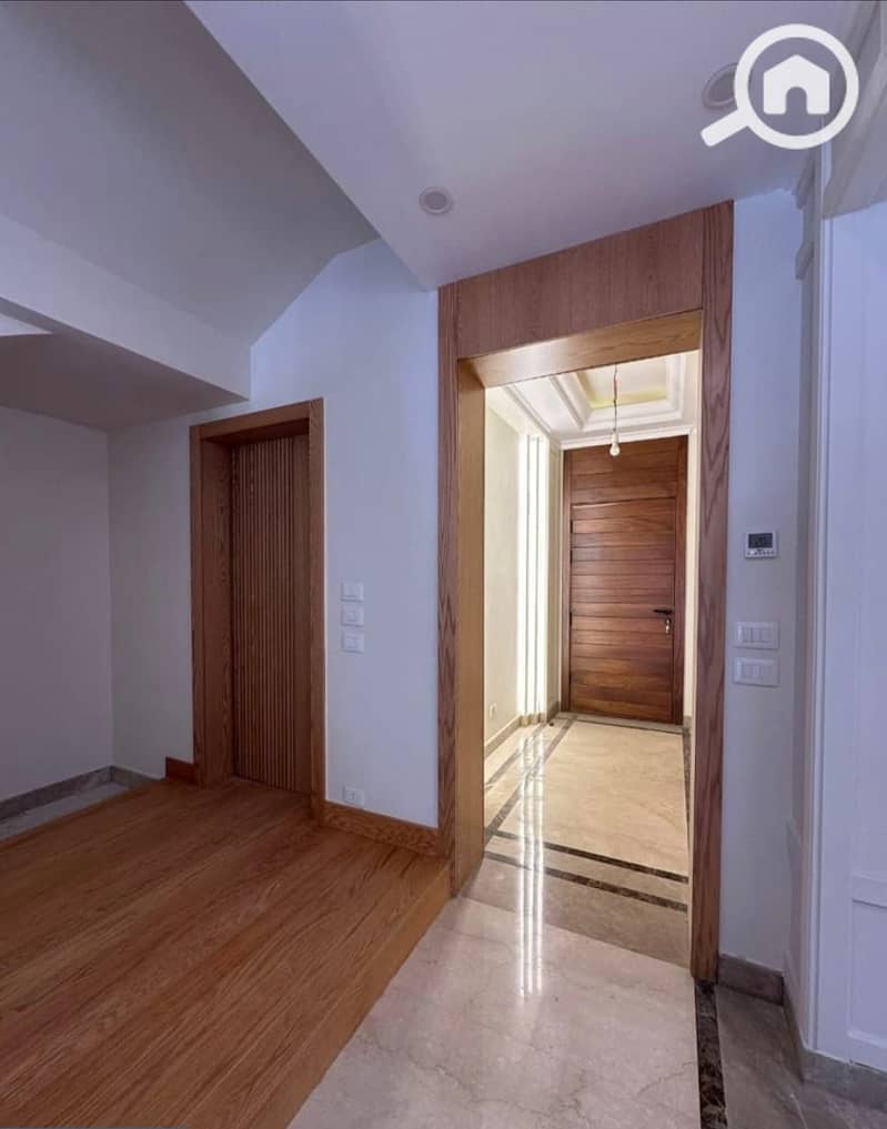 15 cb965a61-0deb-4705-bd4e-0cb2b498eb8c. jpeg