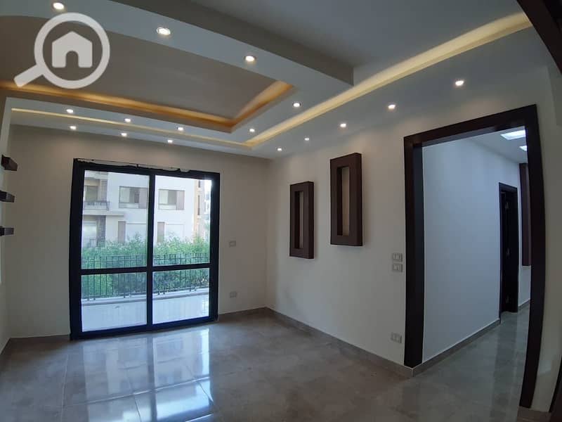 8 712b2267-53d2-4795-acc3-34019578db8f. jpeg