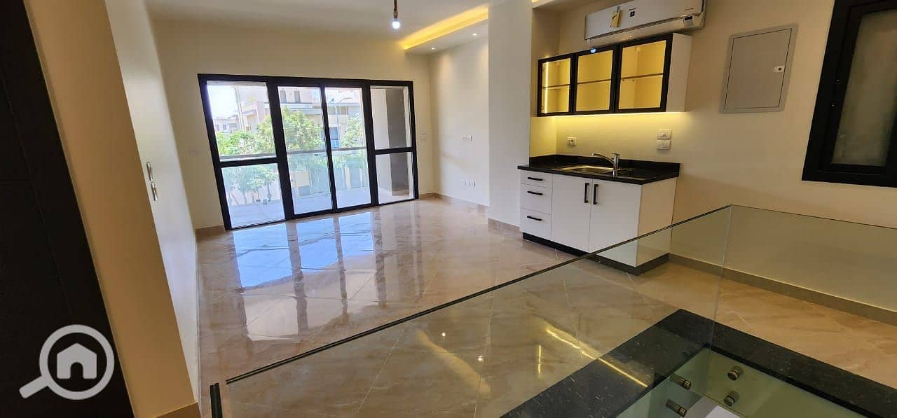 6 d2d04034-7711-4718-80f4-7fa13de5fe6d. jpg