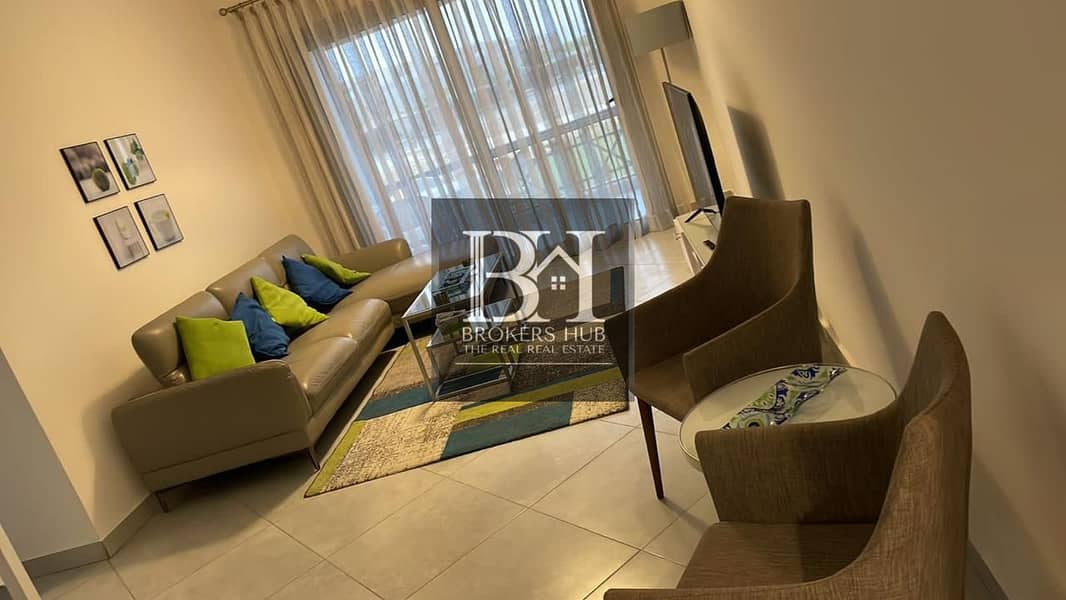 10 f94f0b07-0566-4c30-886a-4c033ee2b3a2. jpeg