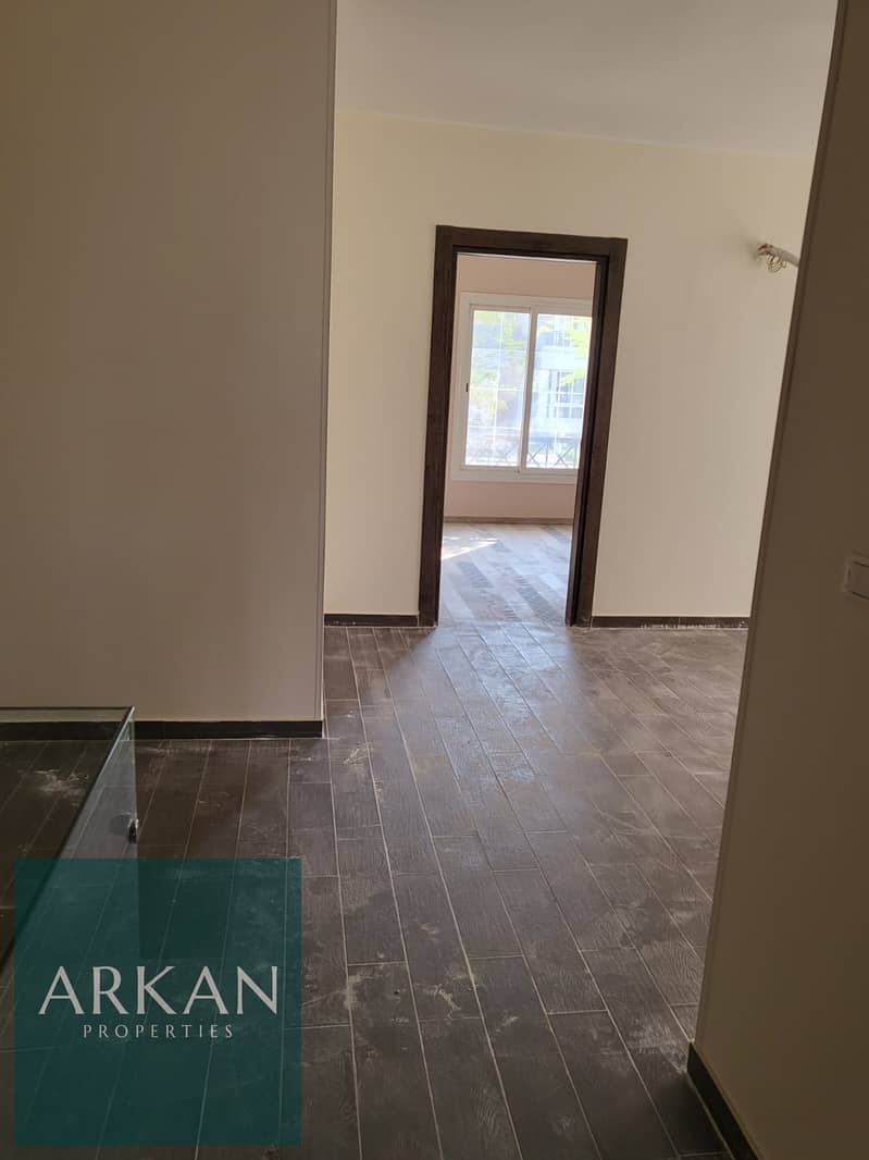 13 a0ed1e27-1c48-4999-9b71-ebf56996bbbb. jpg