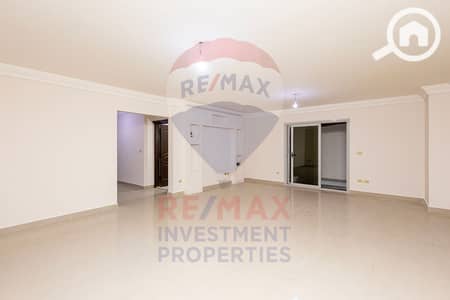 3 Bedroom Flat for Sale in Stanley, Alexandria - 1. jpg