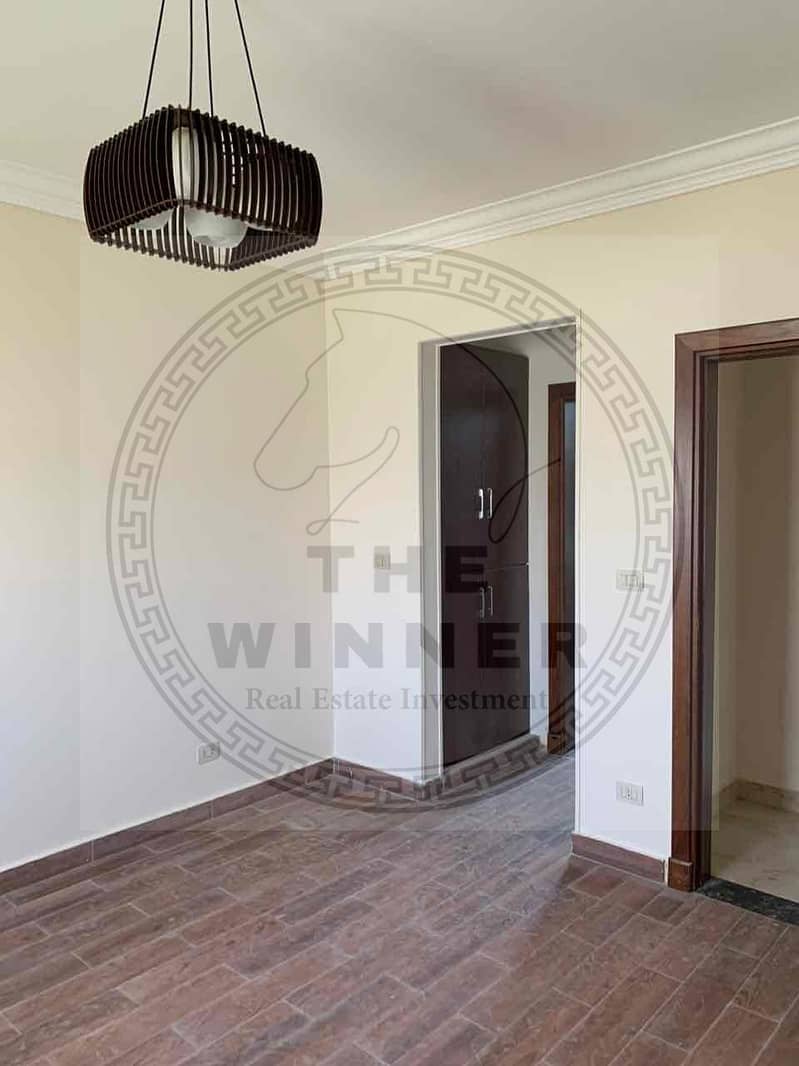 8 538166c2-1fde-47cb-b1fd-22c725be292b. jpg