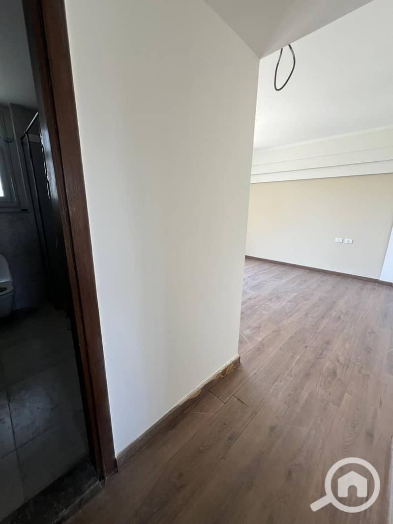 4 WhatsApp Image 2025-11-12 at 2.56. 29 PM (2). jpeg