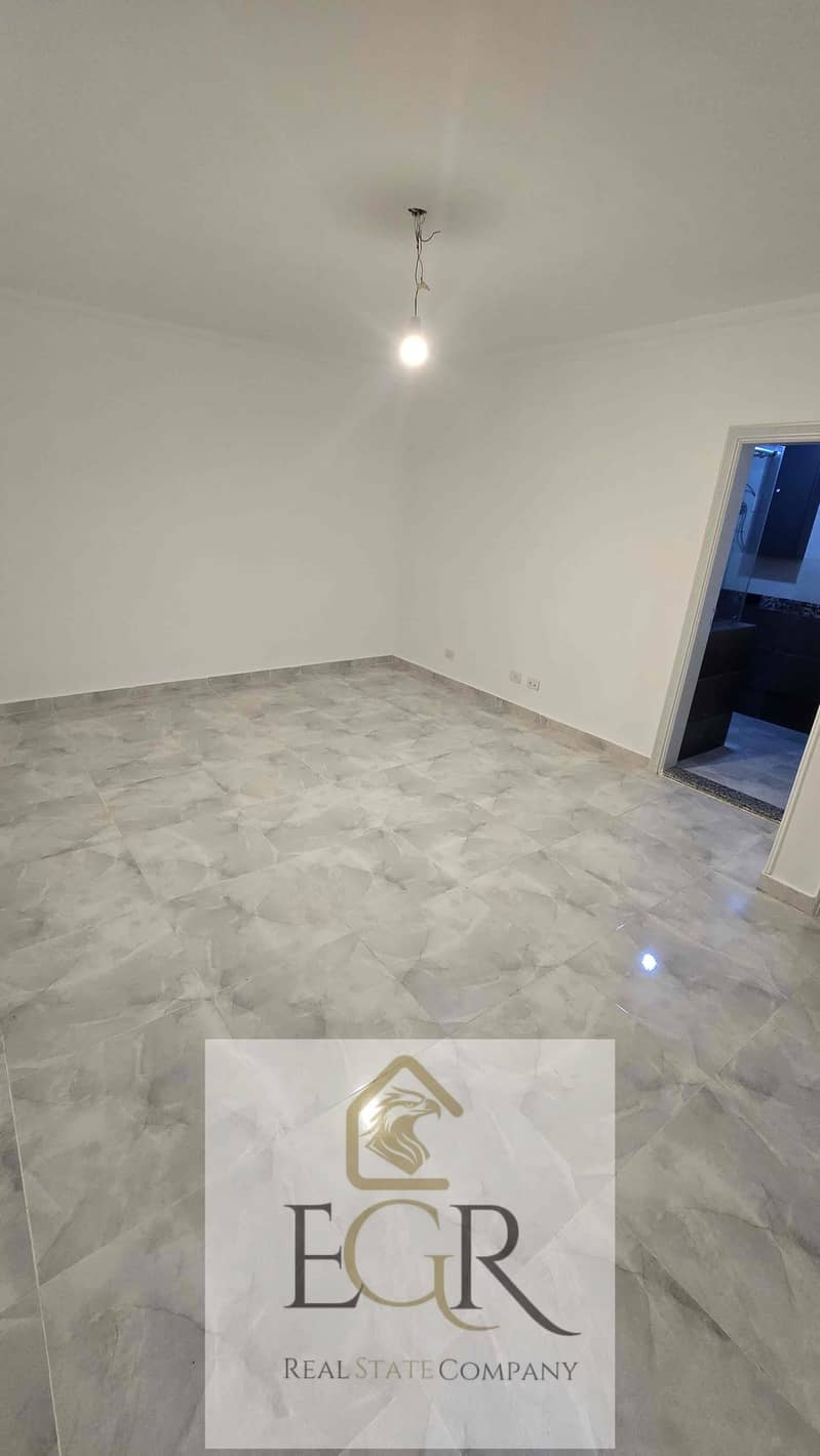 3 810e9523-5ef6-4bfd-bdc8-201526dd55a8. jpg