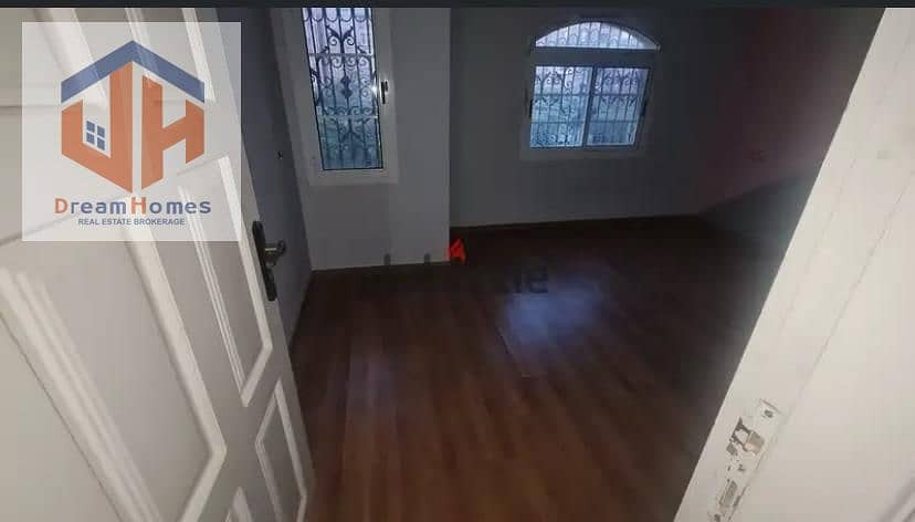 3 4ebbb239-40d6-44da-8ad8-32f5742c167a. jpg