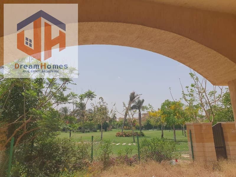 7 69c2b92c-15cd-4d6c-a5b6-17d39ab84b91. jpg