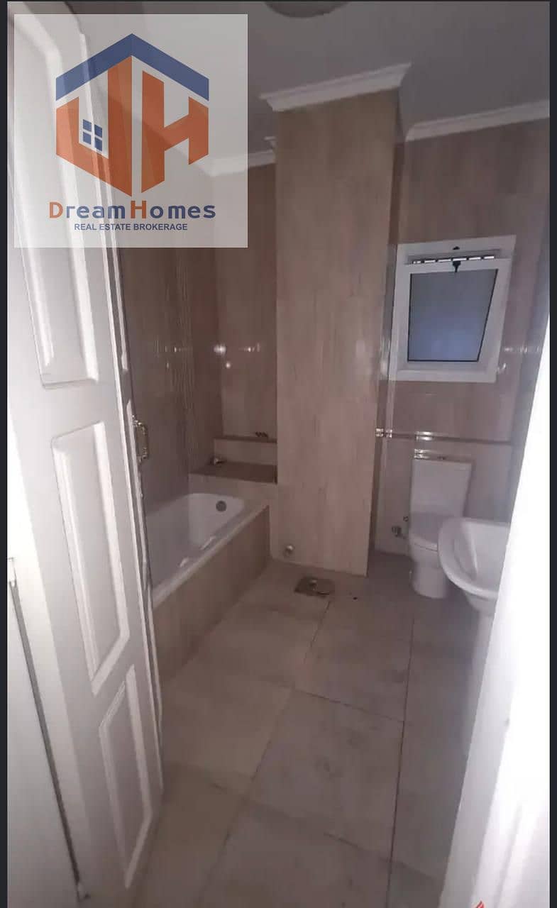 13 aed3bf27-8477-4b7a-b8ec-17501dbaa126. jpg